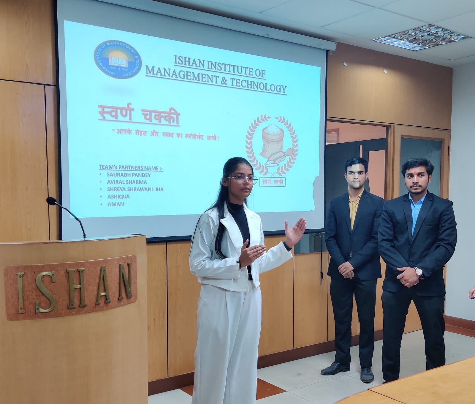 Vyapar Niti: The Art of Business and Innovation - Photo 2