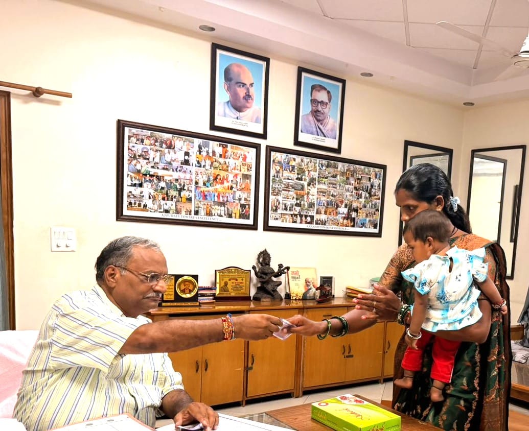 Raksha Bandhan: Celebrating Bonds of Love and Togetherness - Photo 2
